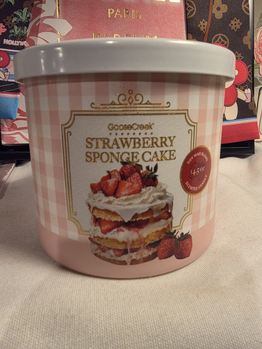 Goose Creek Strawberry Sponge Cake Scented Candle